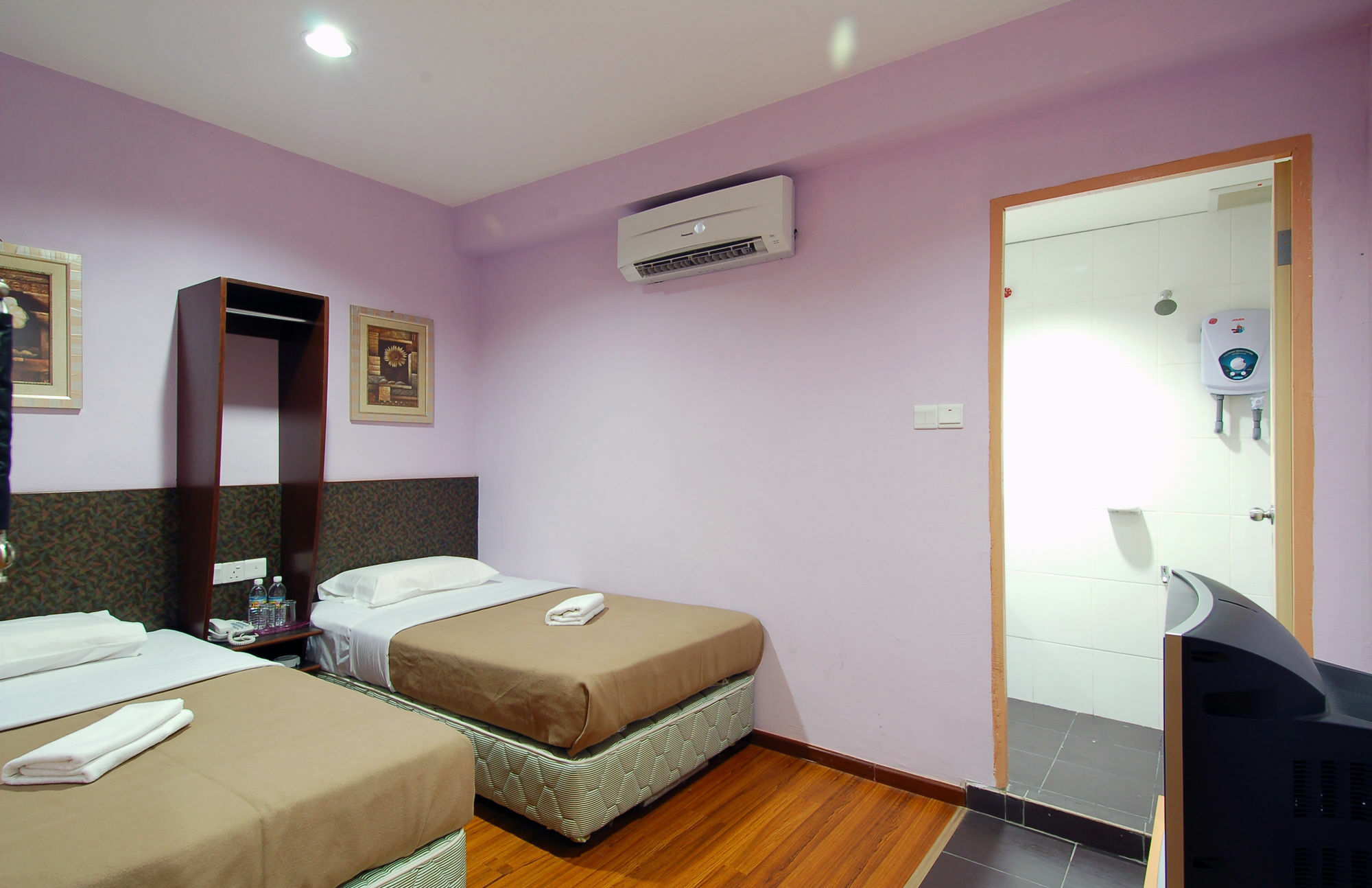 Aristo Hotel Putatan Kota Kinabalu Exterior photo